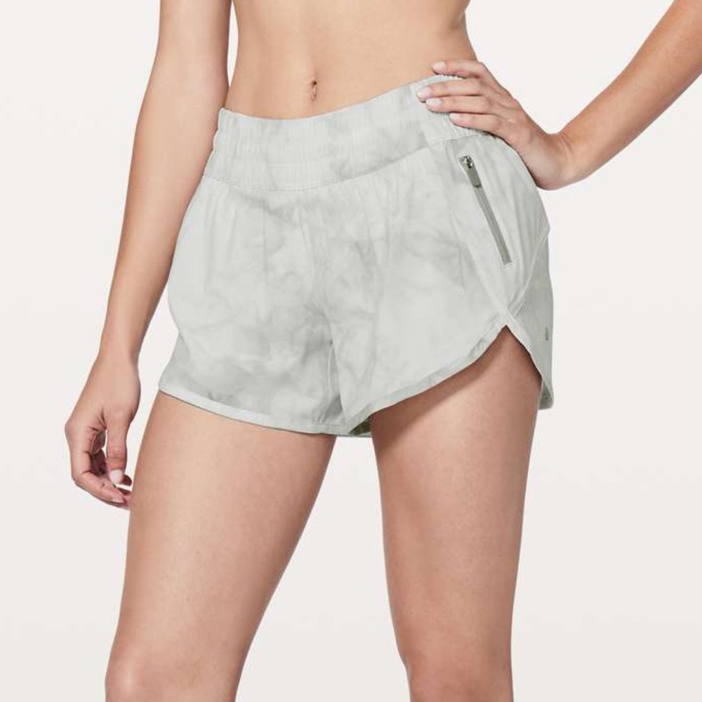 Lululemon Tracker Short White/Grey Tie Dye Size 6